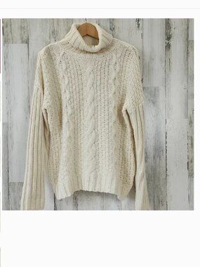 Roolee Cream Cable Knit Fishermen Style Turtleneck Sweater Size Medium